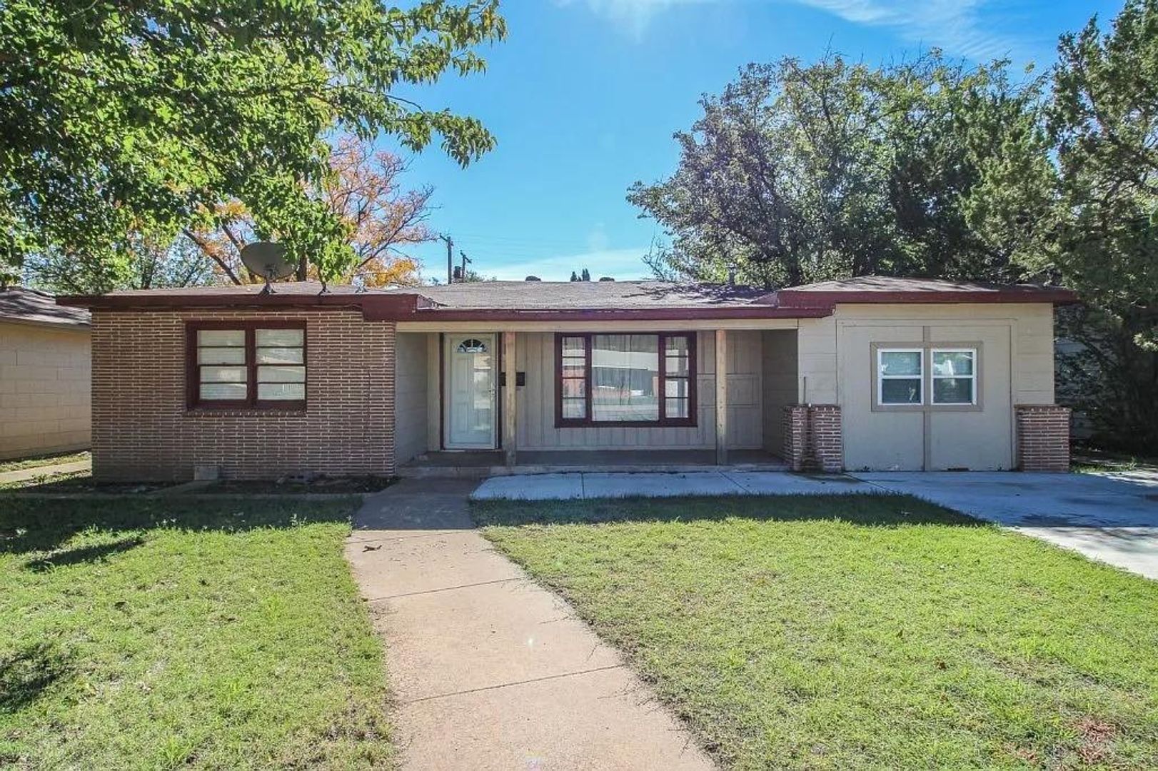 Lubbock House: 3011 37th Street
