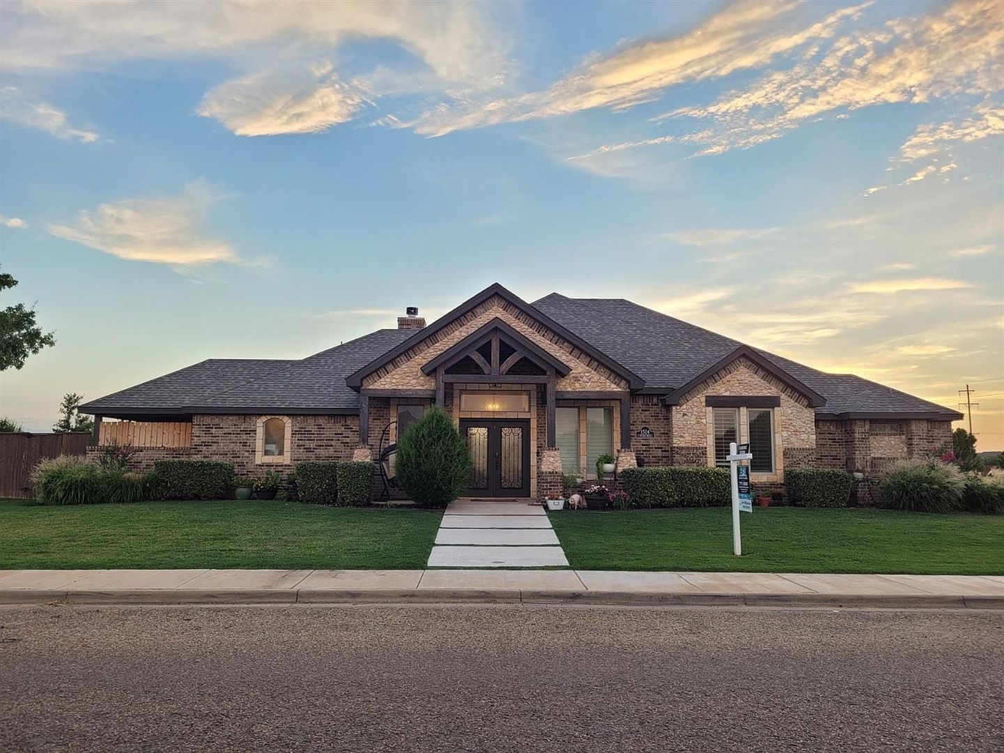 Wolfforth House: 1524 Churchill Avenue