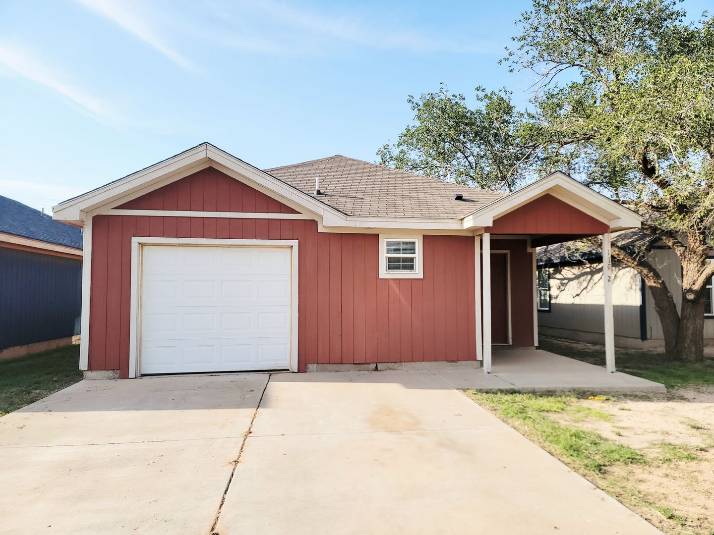 Lubbock House: 110 82nd Street  - 2