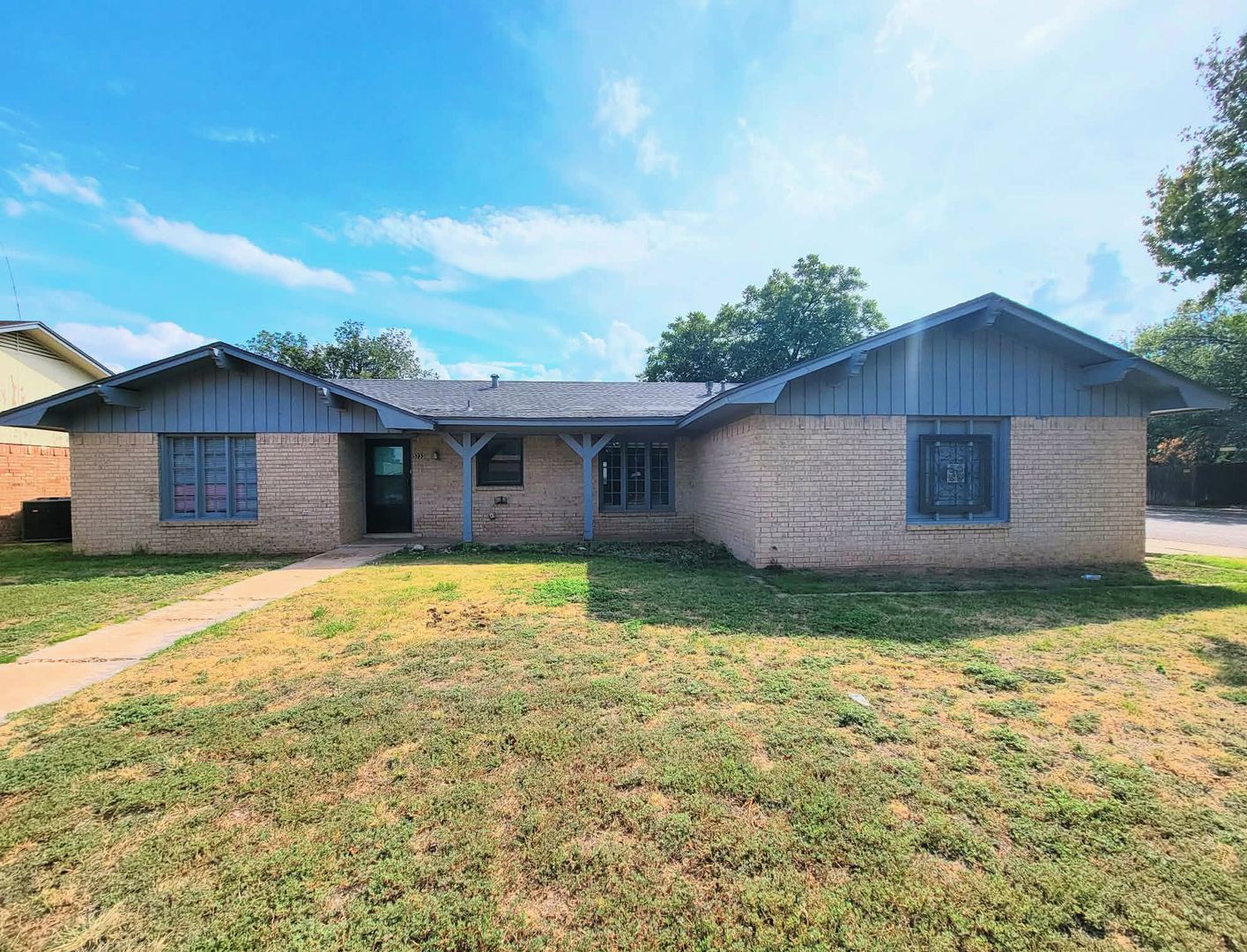 Lubbock House: 5733 36th Street