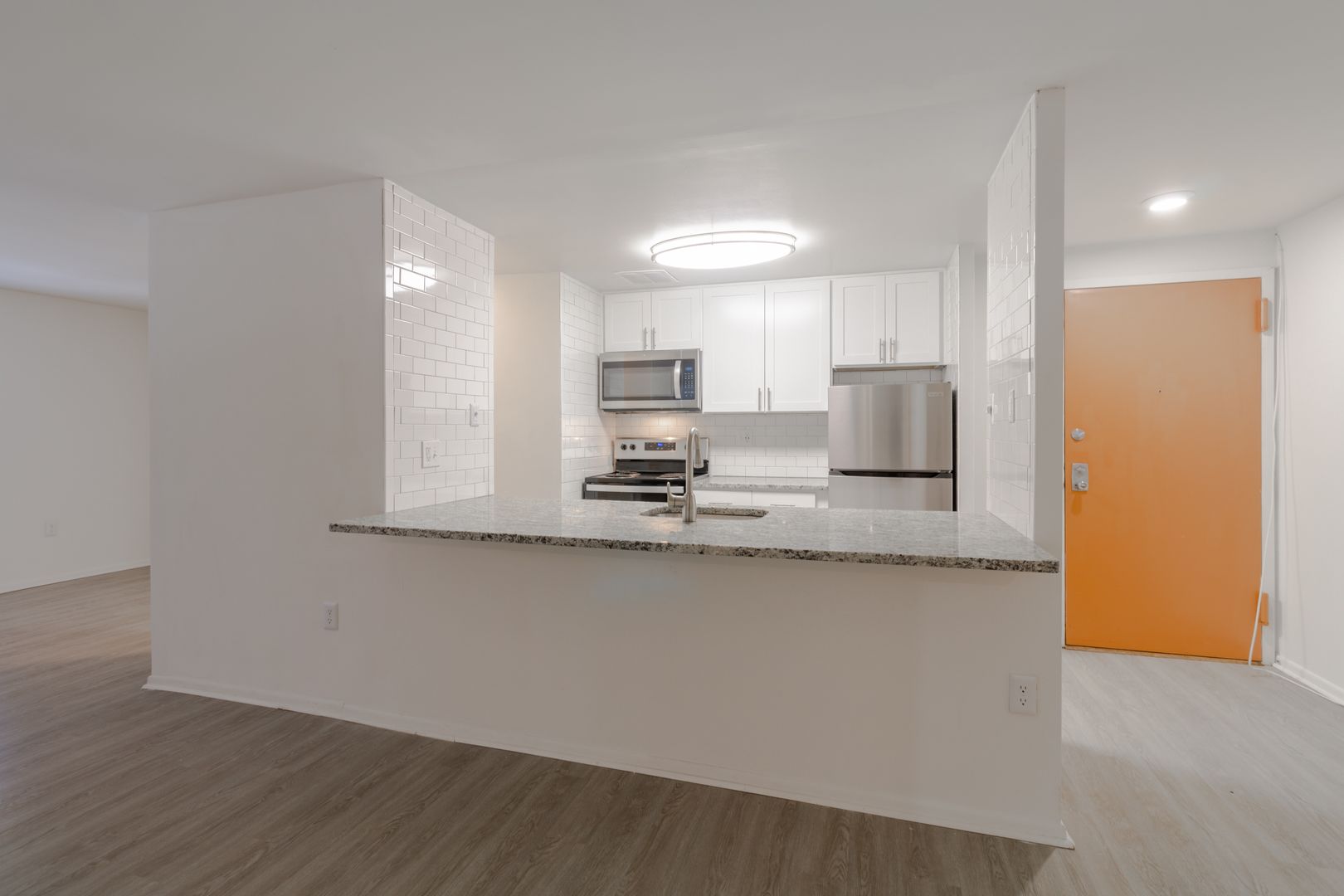 Philadelphia Apartment: 2215 Arch Street