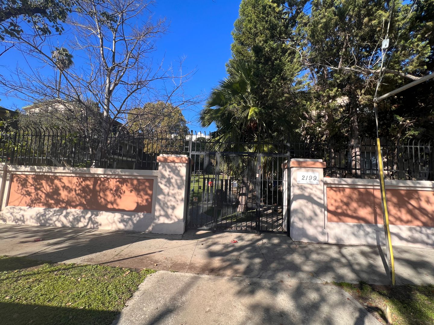 Los Angeles Apartment: 2199 W. 26th Place