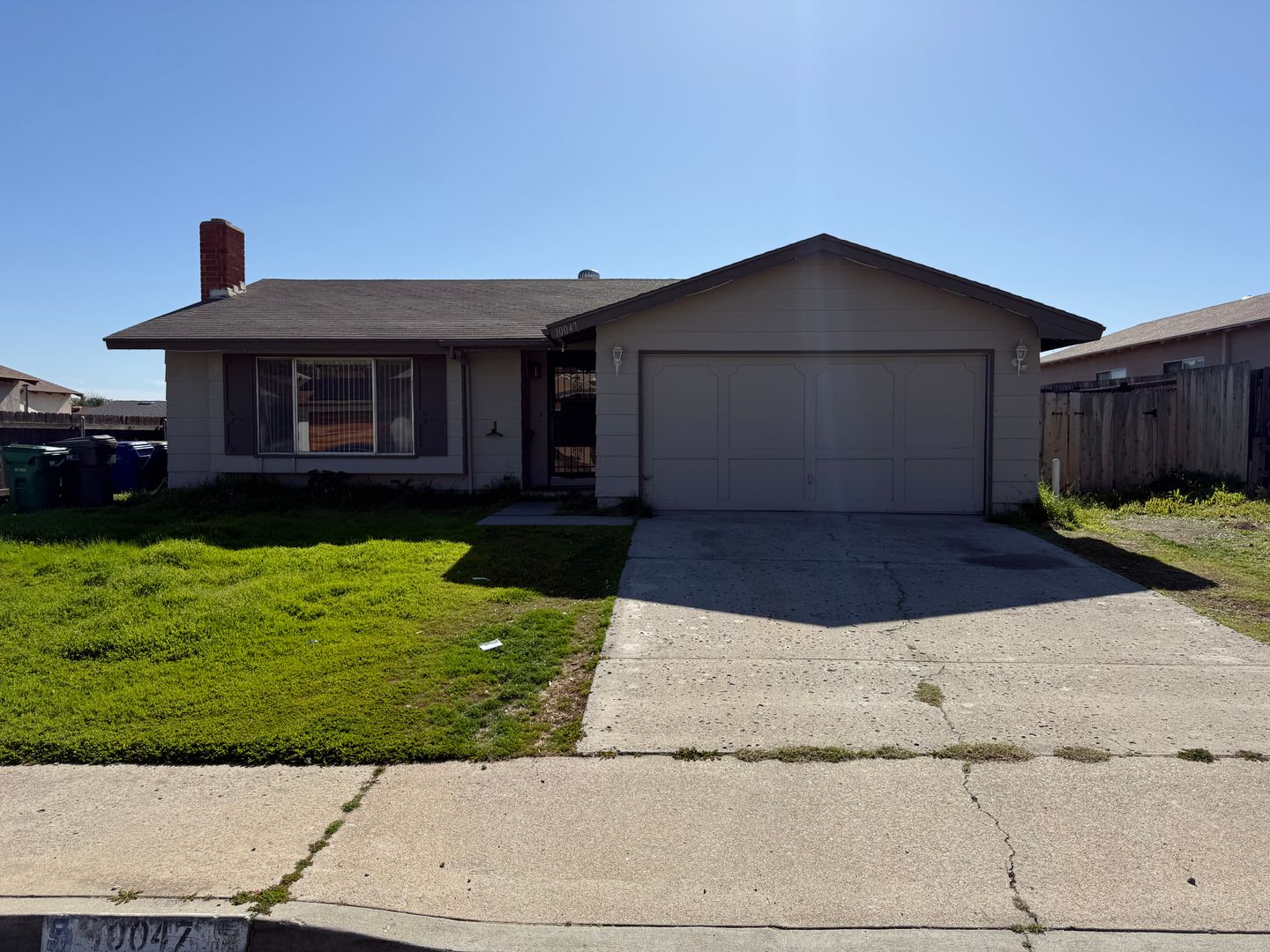 Santee House: 10047 Three Oaks Way