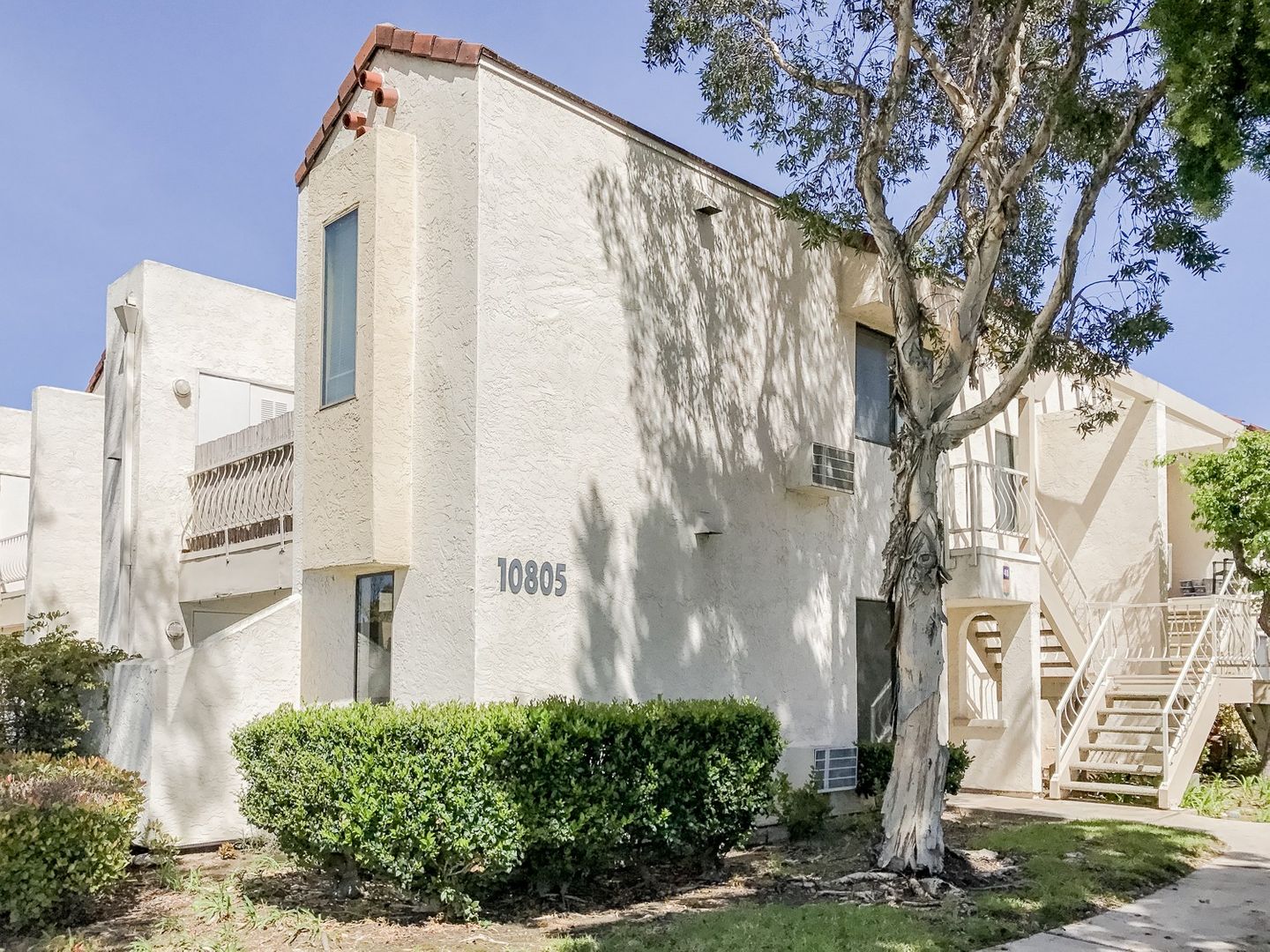 San Diego Condo: 10805 Camino Ruiz #47
