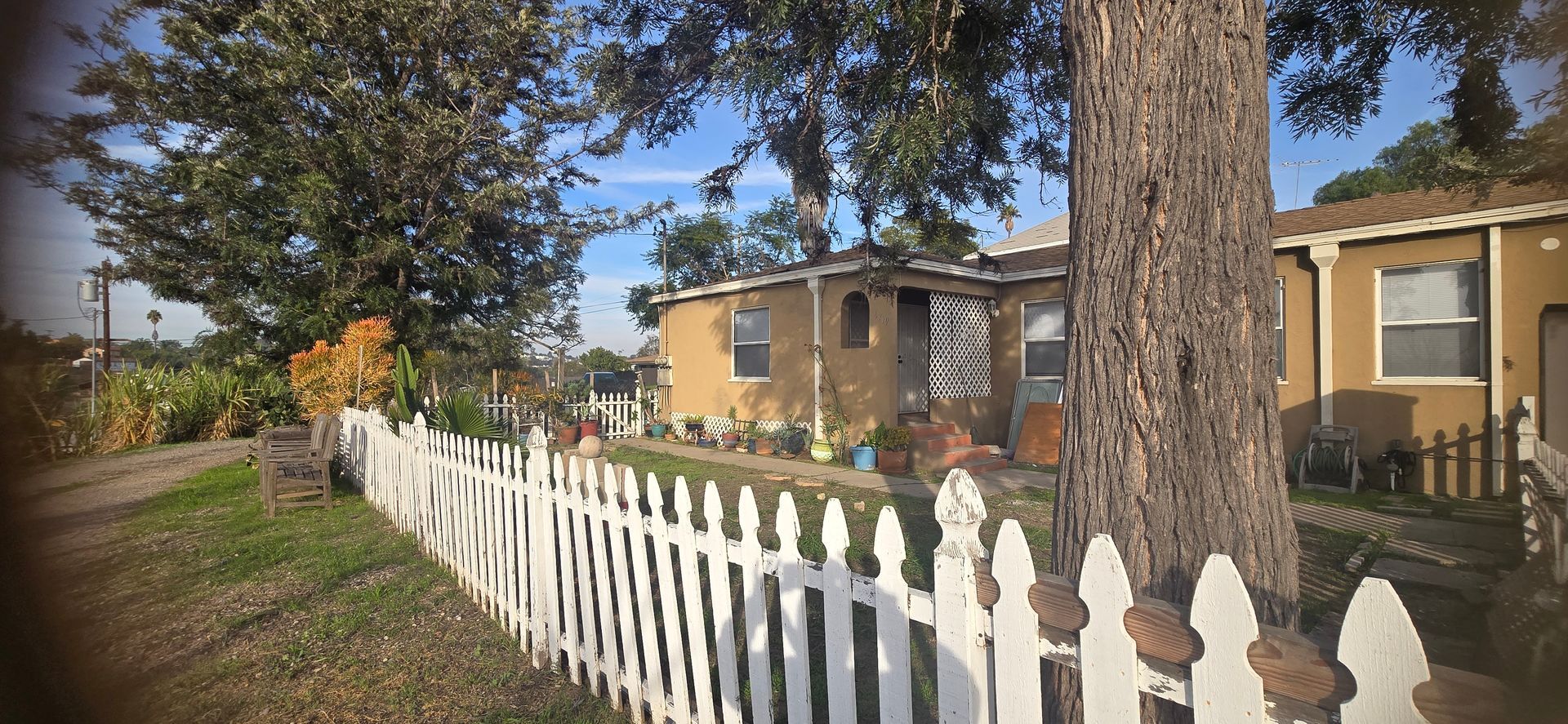 San Diego Apartment: 6719-21 Wunderlin Ave