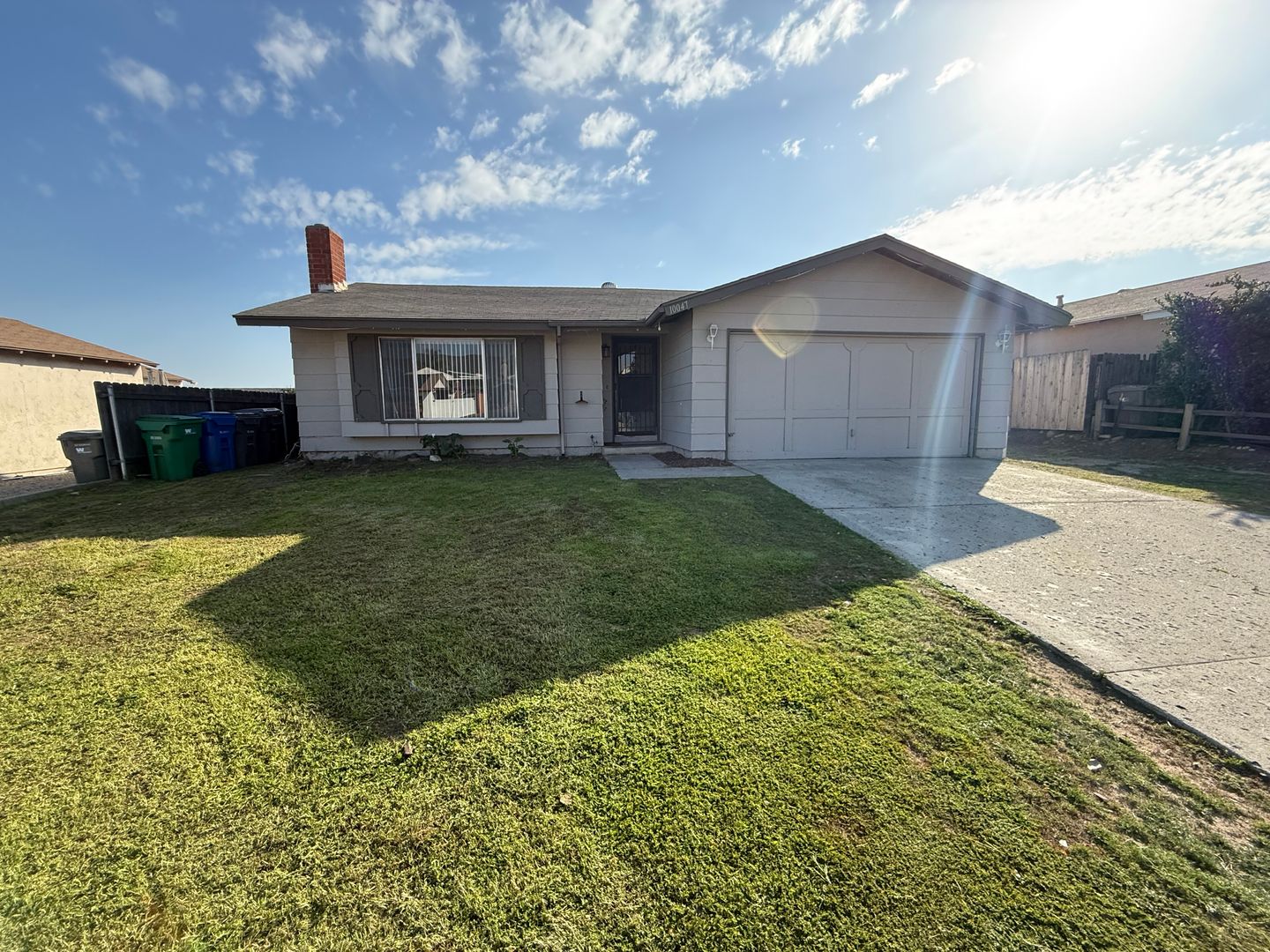 Santee House: 10047 Three Oaks Way