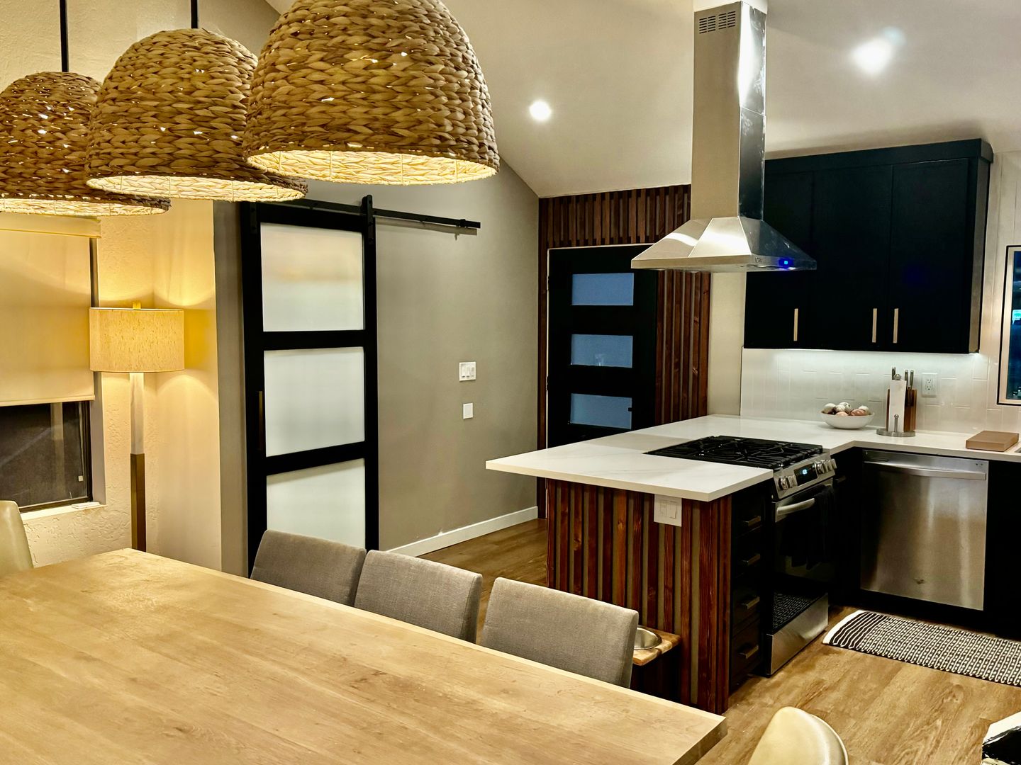 Cardiff House: 2527 Manchester Avenue