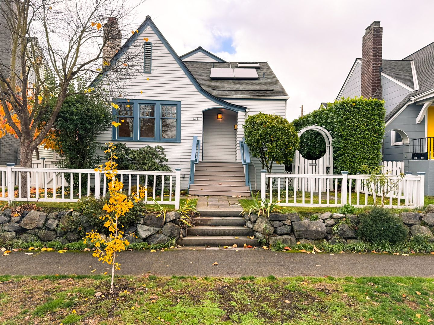 Seattle House: 7632 Winona Ave N