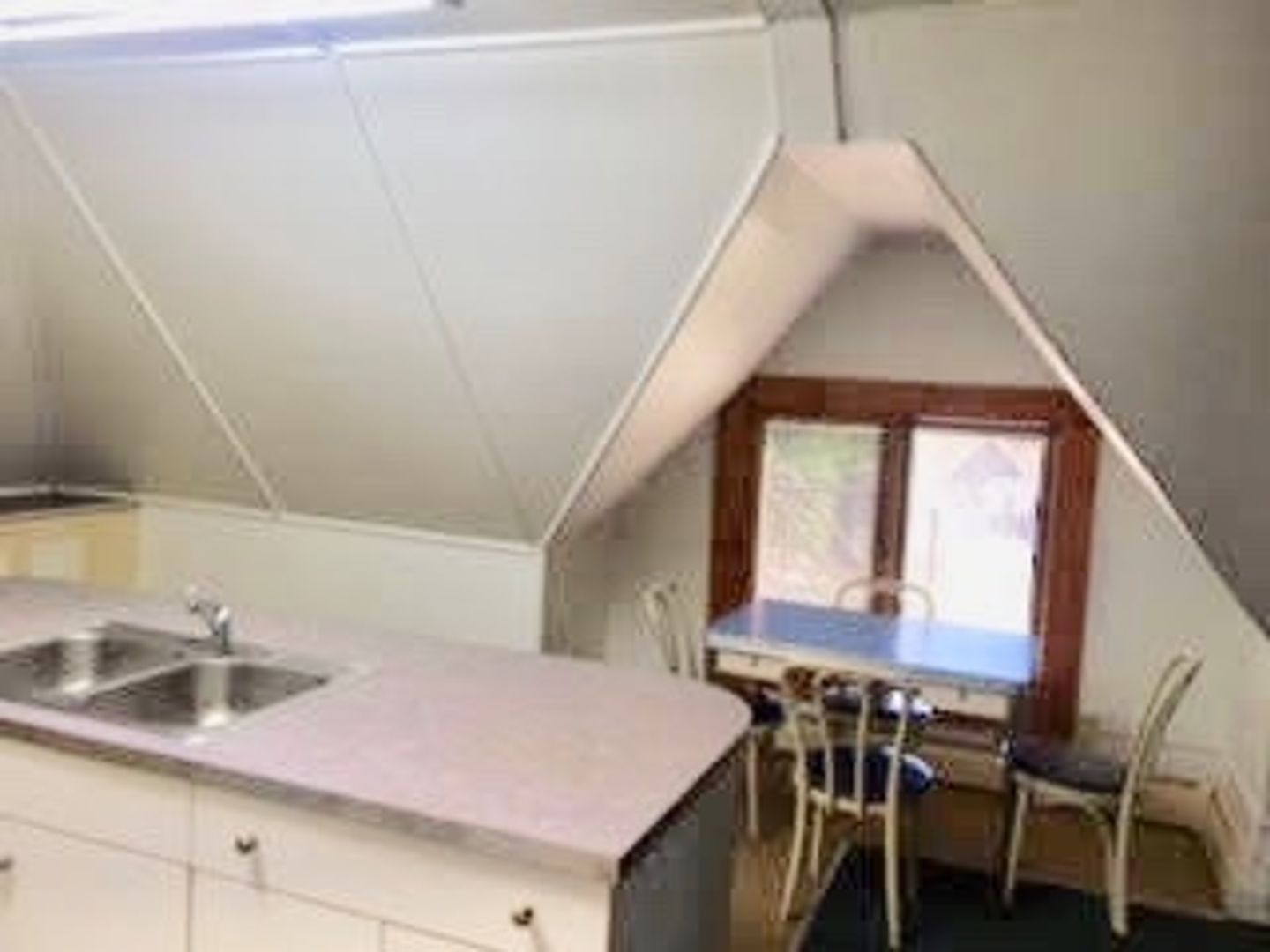 Ithaca Apartment: 127 College Avenue