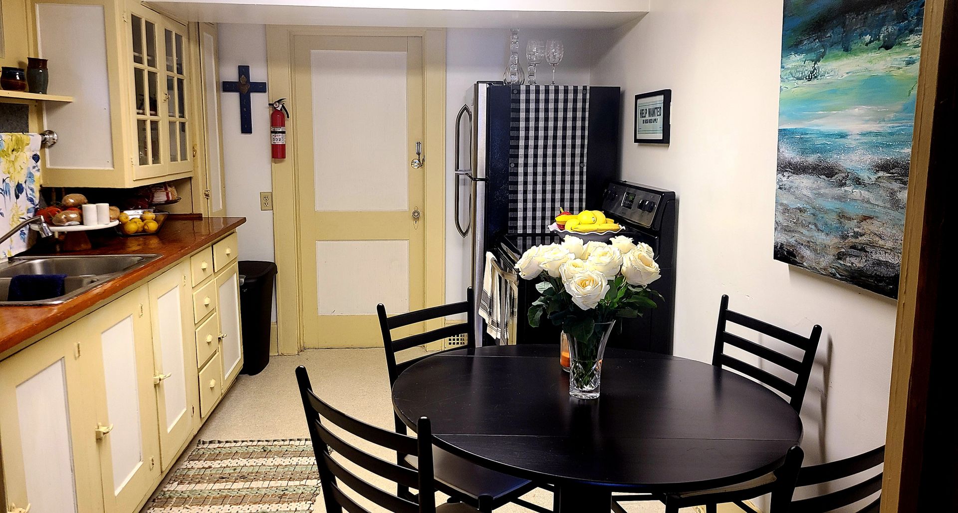 Ithaca Apartment: 921 Taughannock Blvd