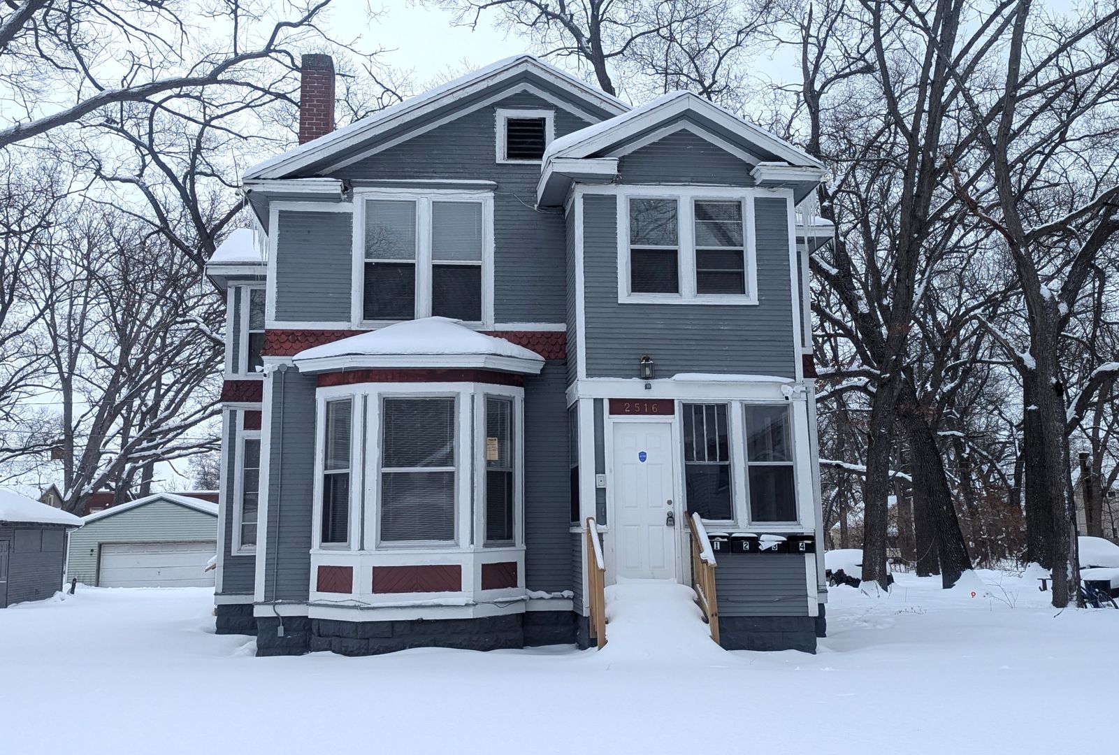 Muskegon Heights Apartment: 2516 5th Street