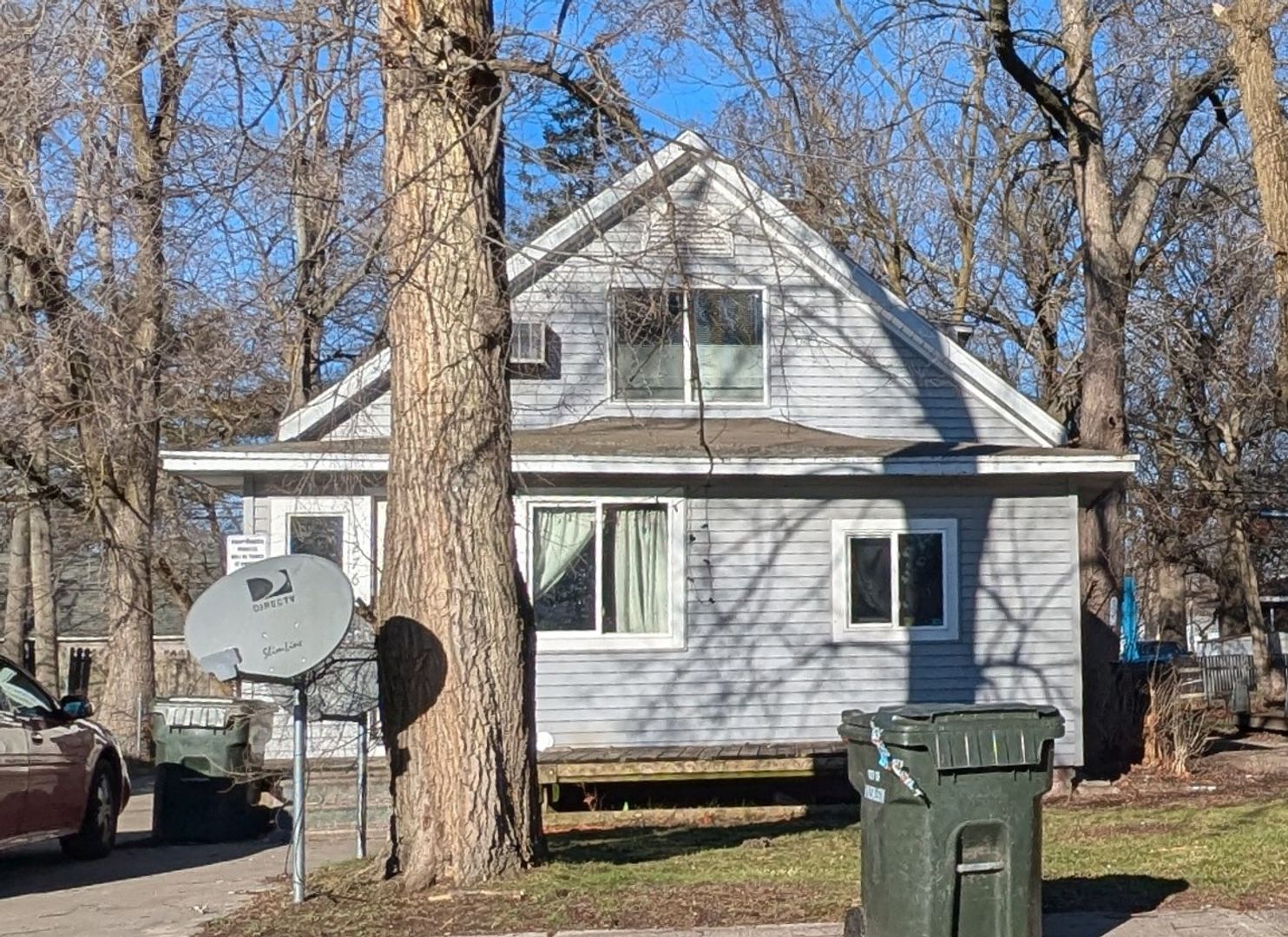 Muskegon Apartment: 1276 Francis Avenue
