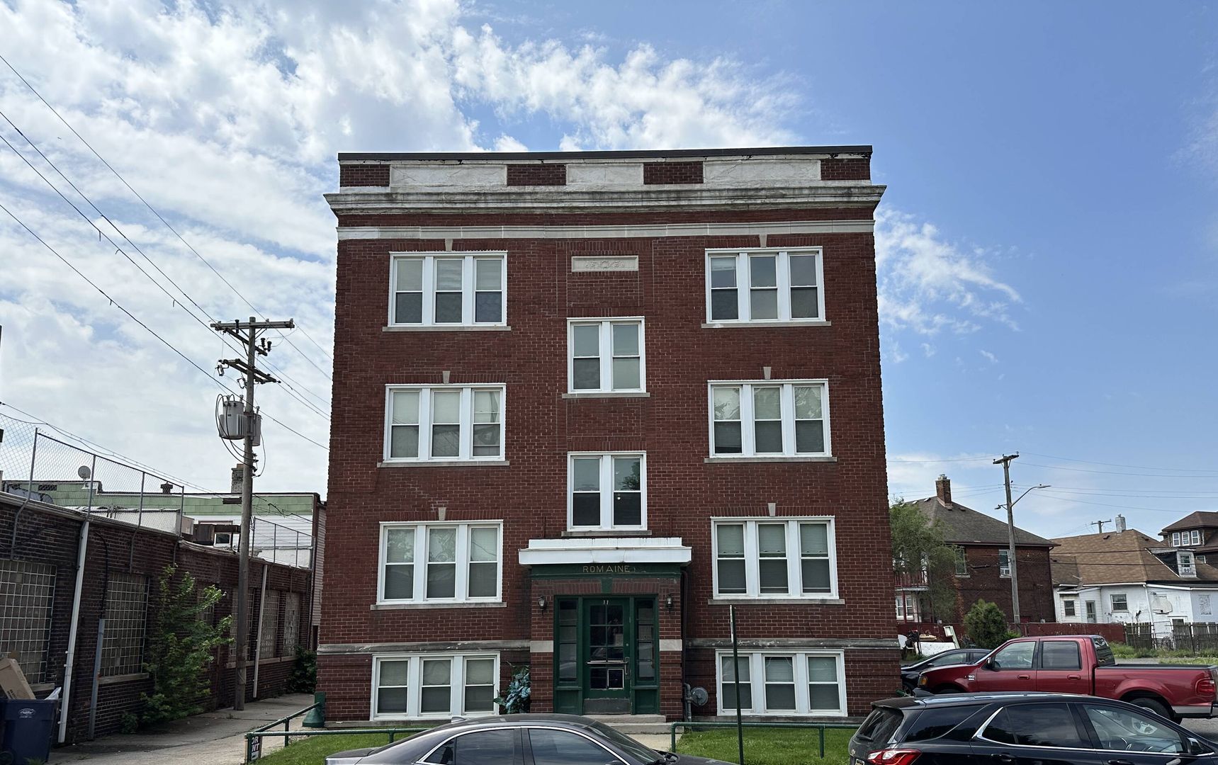 River Rouge Apartment: 11 Linden Street