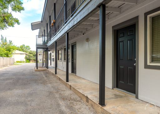 Preleasing Fall 2026 | 1BR/1BA Apartment – photo 1