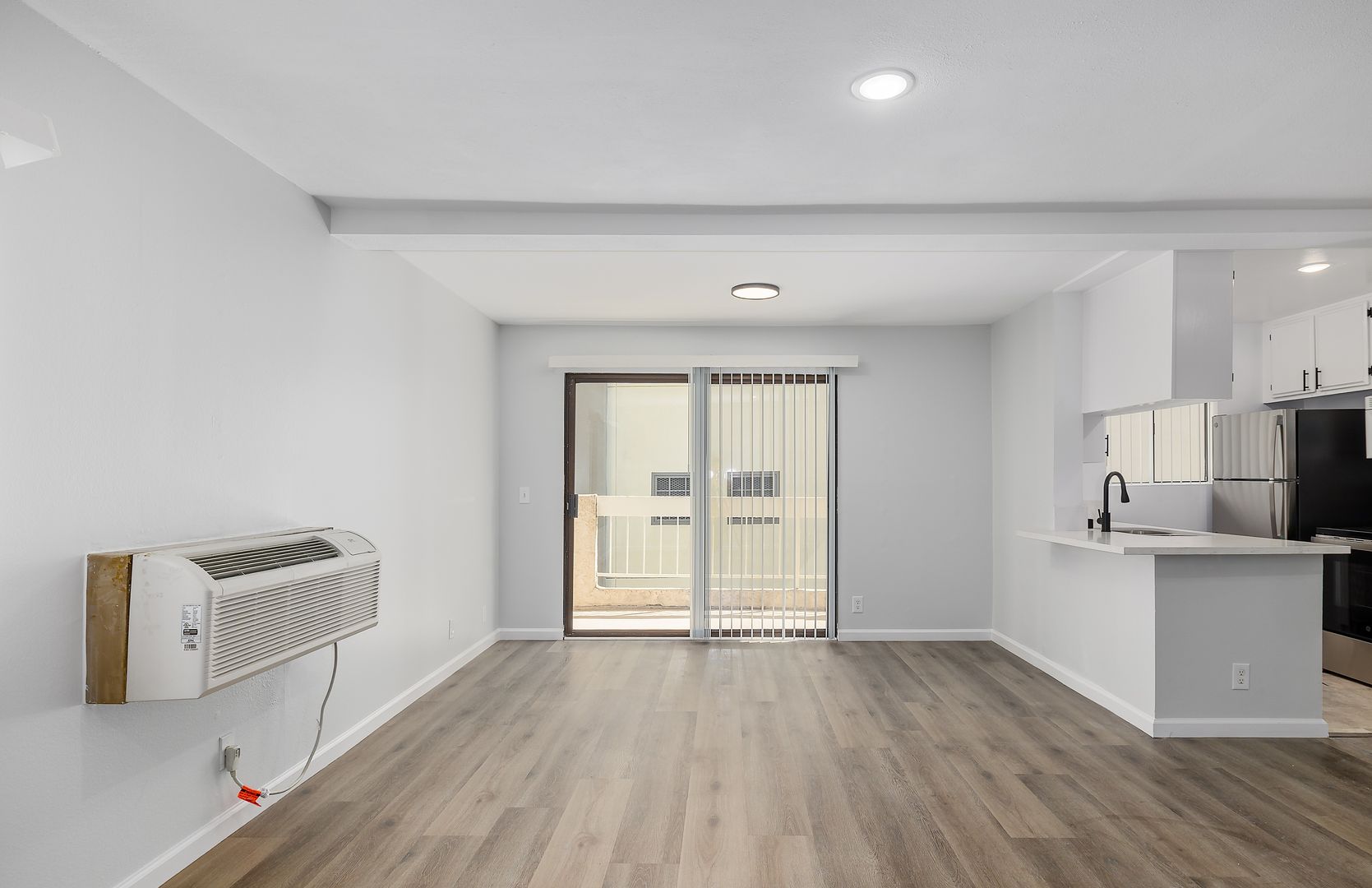 Los Angeles Apartment: 132 S. Clark Drive