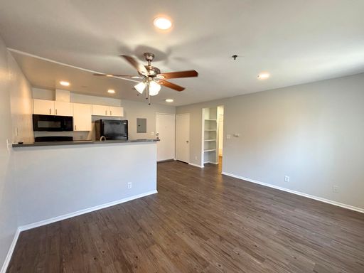 700 Berendo - Gorgeous, fully renovated building located in Koreatown – photo 1