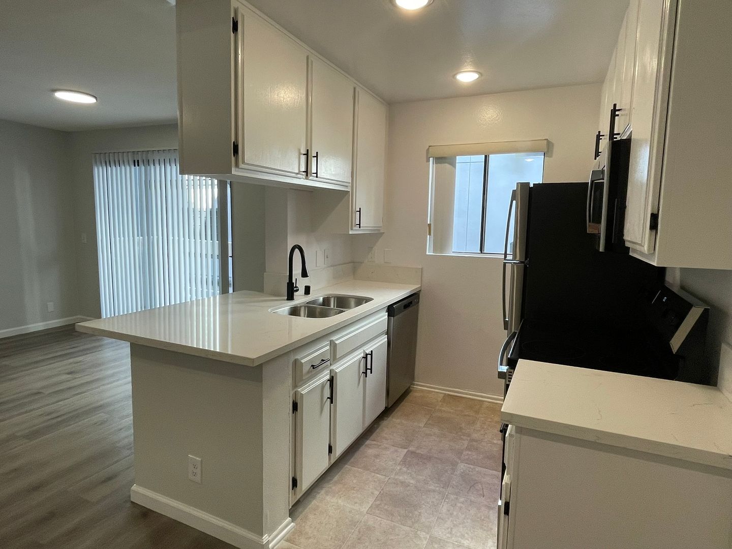 Los Angeles Apartment: 132 S. Clark Drive