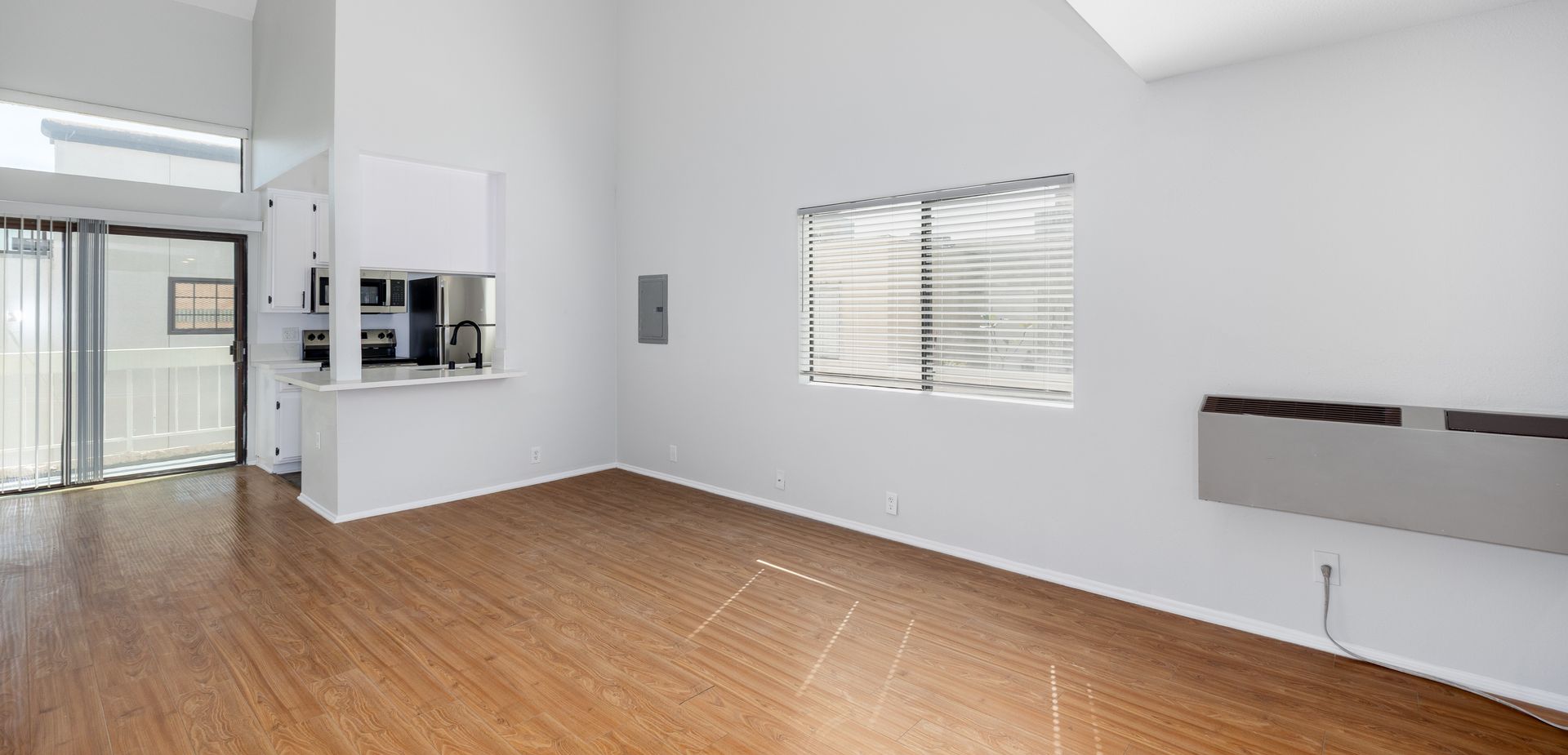 Los Angeles Apartment: 132 S. Clark Drive