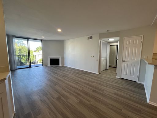 5235 Kester - Gorgeous, fully renovated building located in Sherman oaks – photo 1