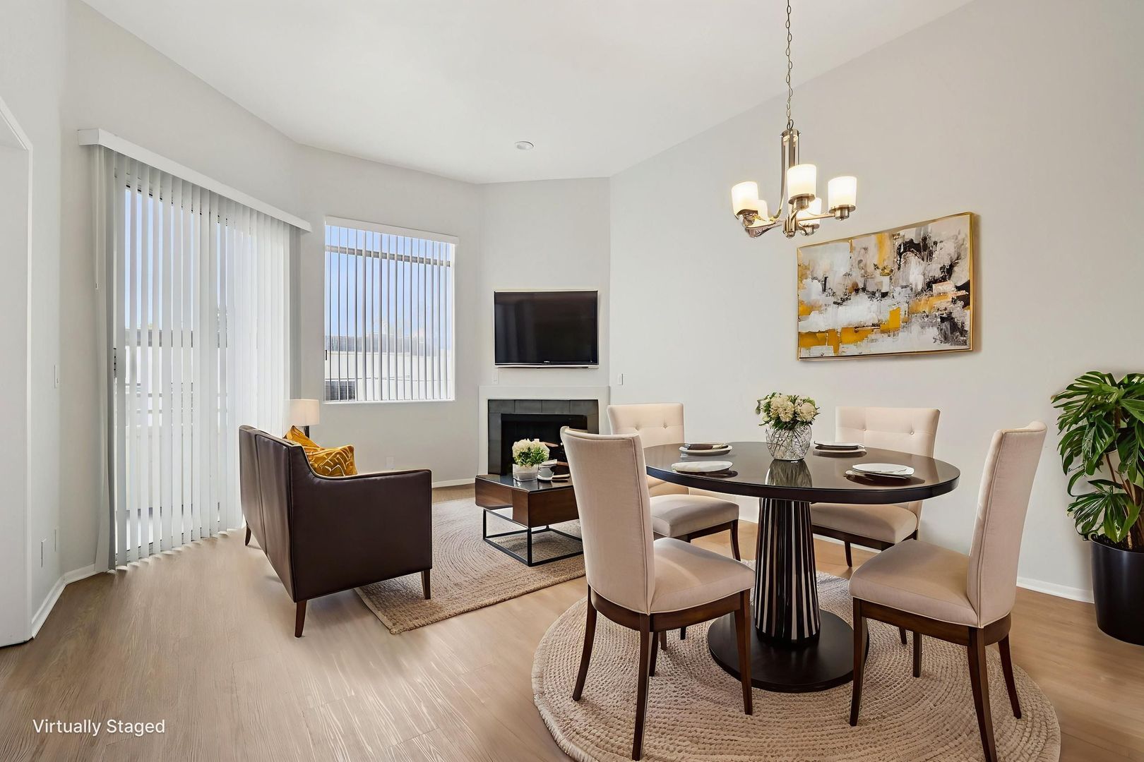 Pacific Palisades Apartment: 16117 W. Sunset Boulevard