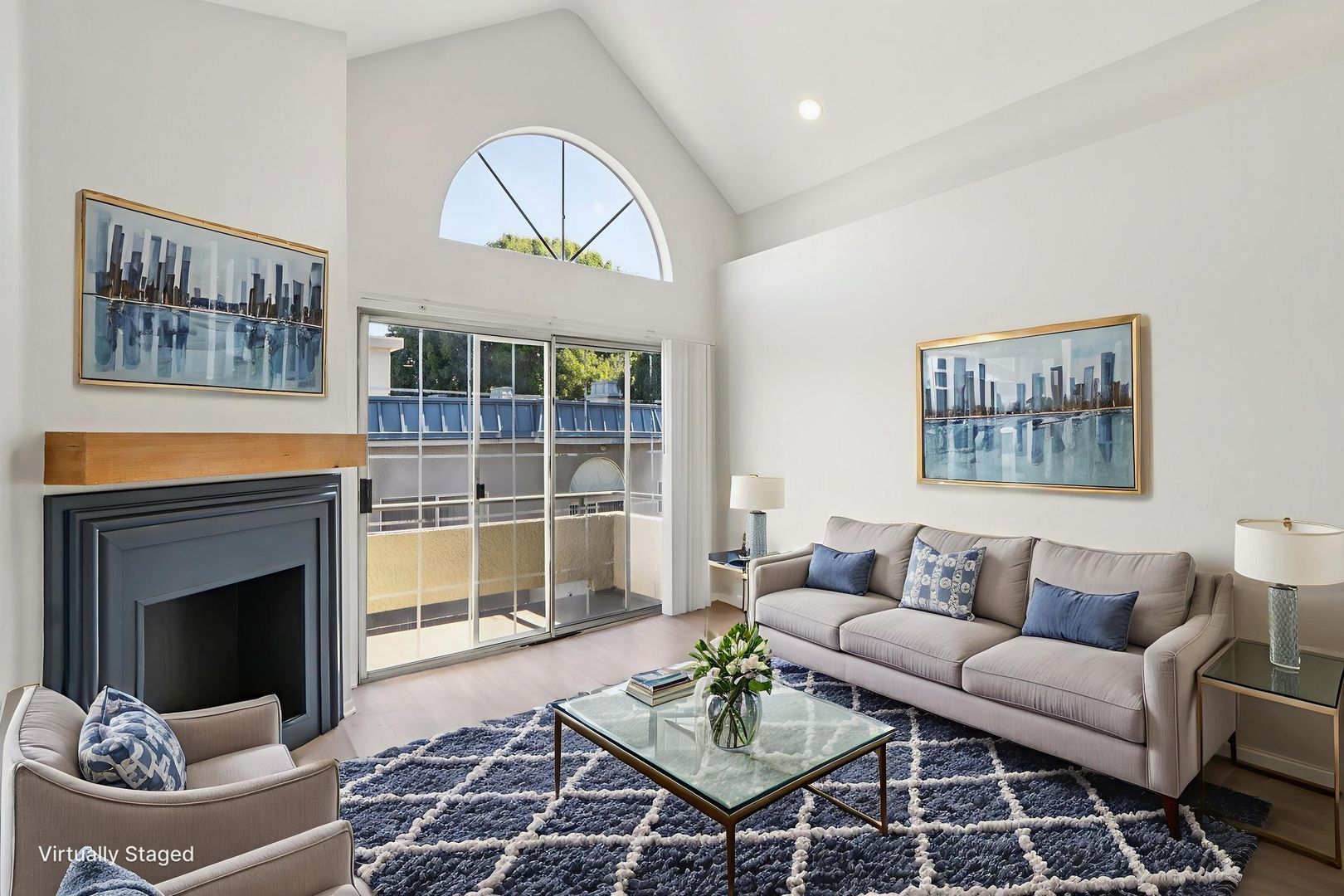 Sherman Oaks Apartment: 4378 Sepulveda Blvd