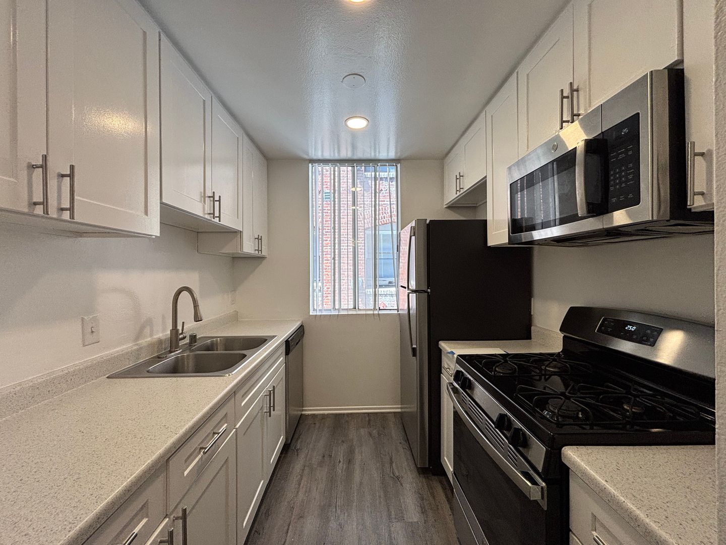 Los Angeles Apartment: 311 S. New Hampshire Avenue