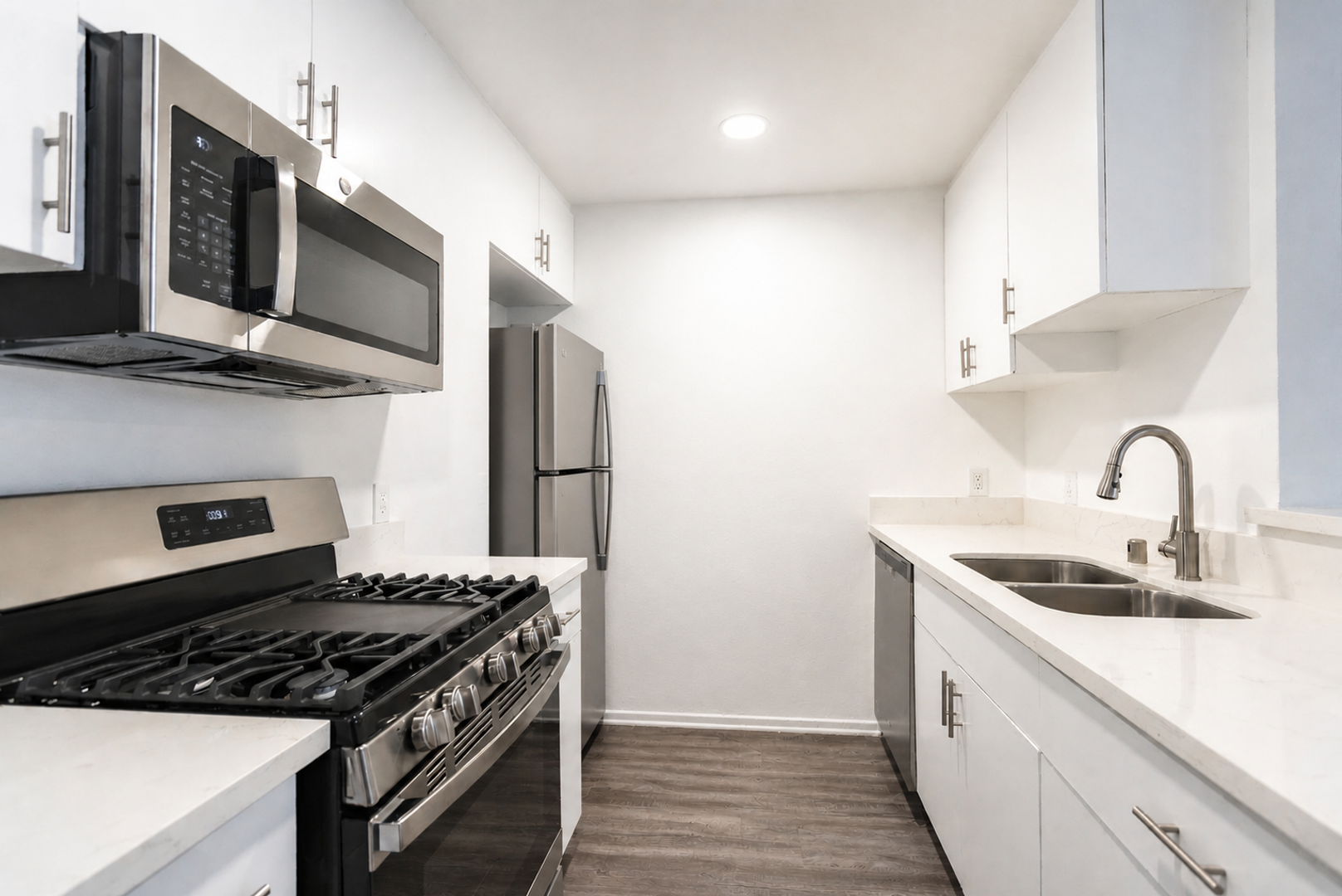 Los Angeles Apartment: 311 S. New Hampshire Avenue