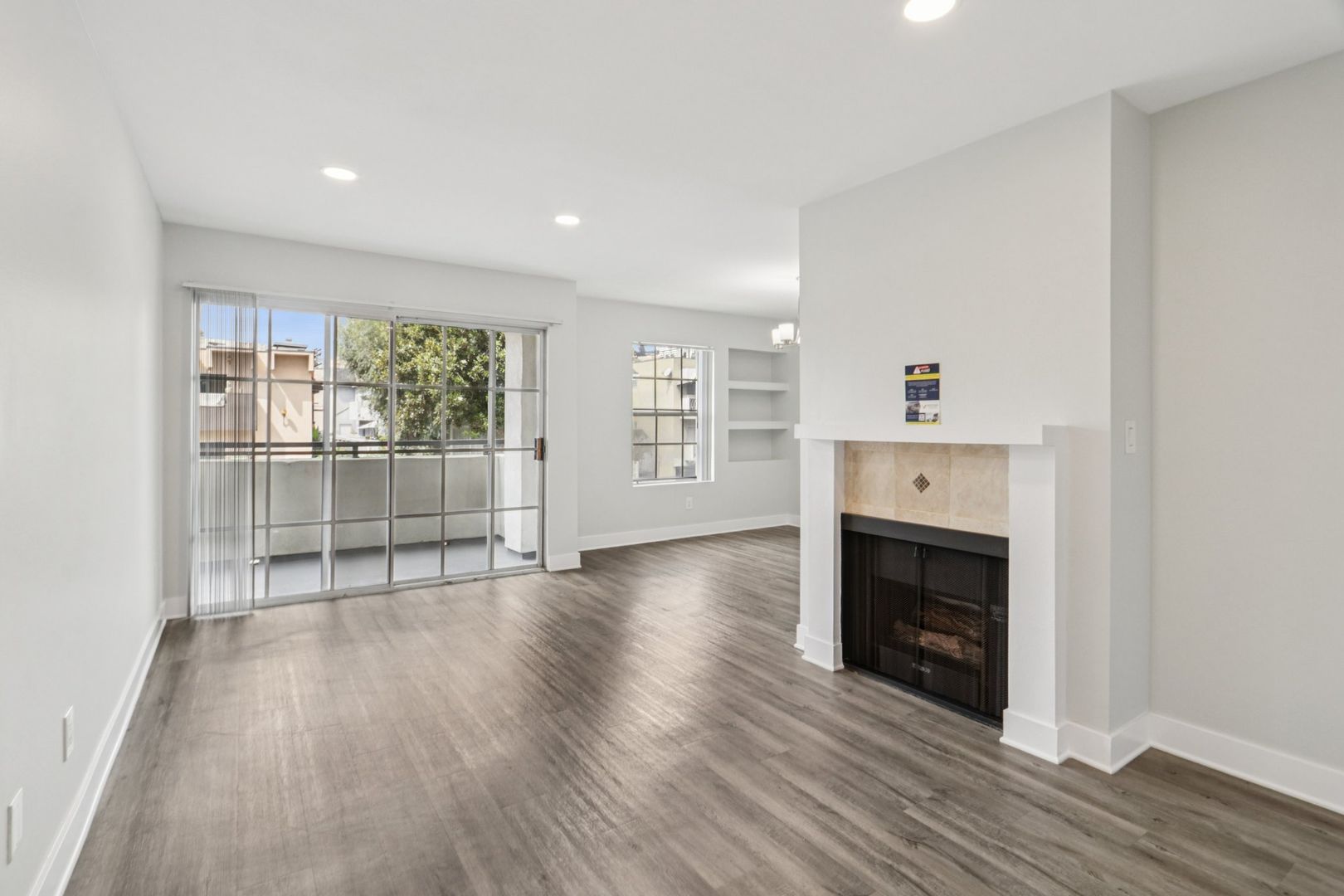 Los Angeles Apartment: 960 N. Alfred Street