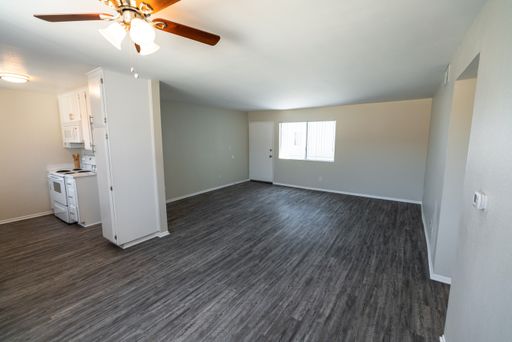 6651 Haskell- Beautiful 2 bedroom in Van Nuys! – photo 1