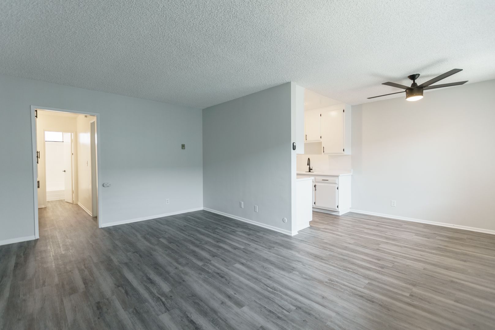 Northridge Apartment: 18400 Prairie Street