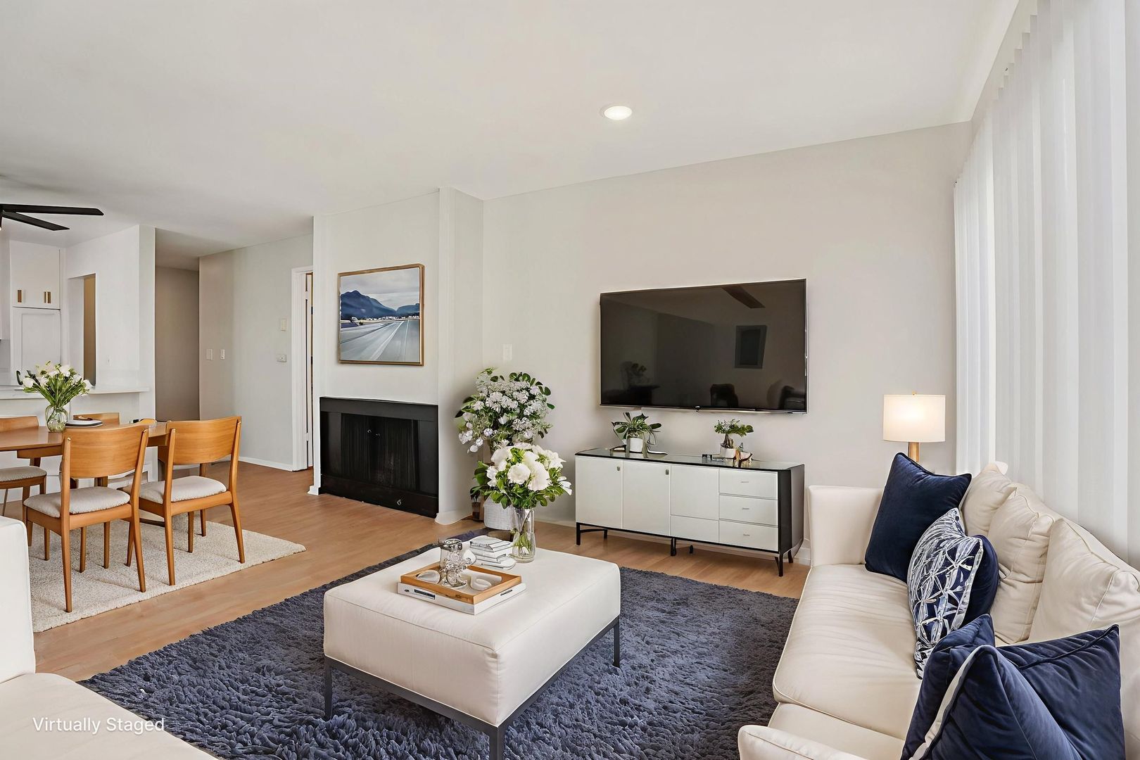 Marina Del Rey Apartment: 17 Northstar Street