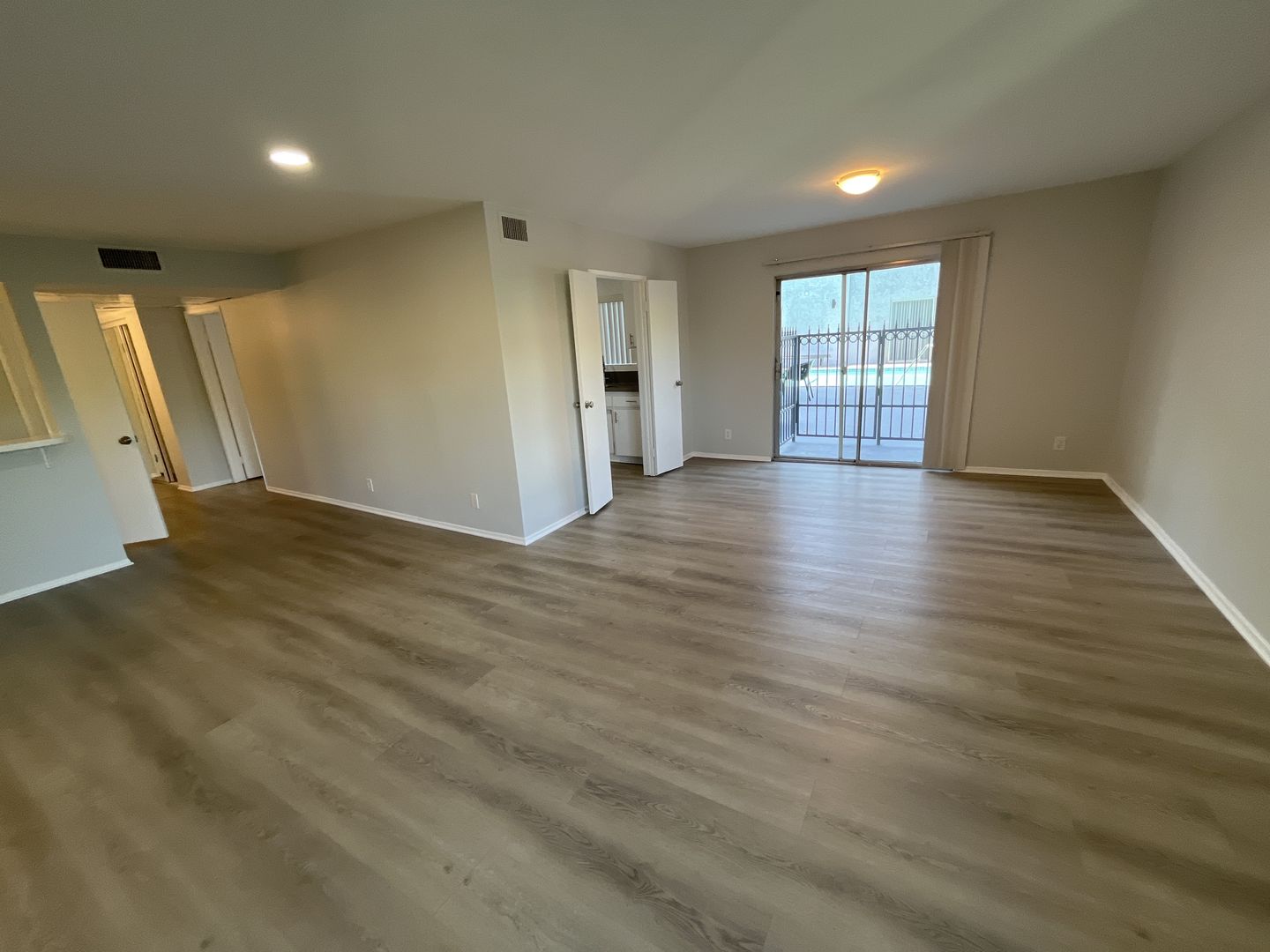 Los Angeles Apartment: 960 N. Alfred Street