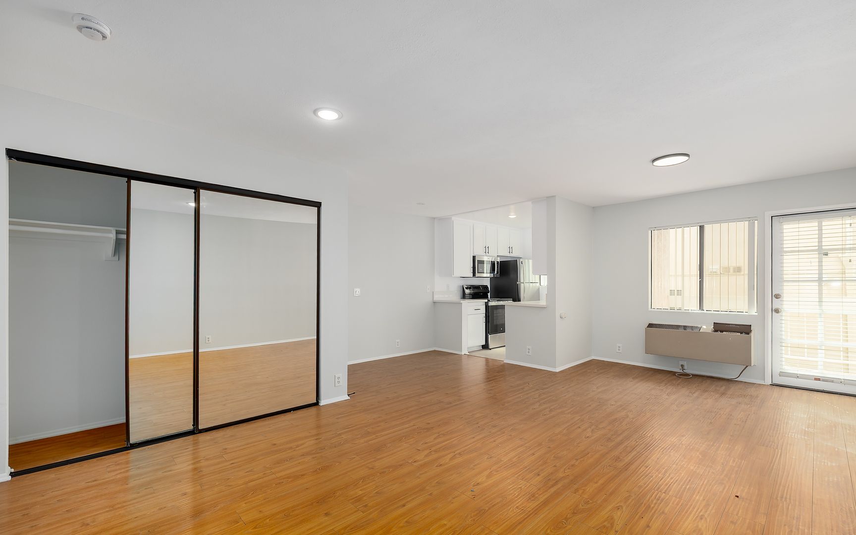 Los Angeles Apartment: 132 S. Clark Drive