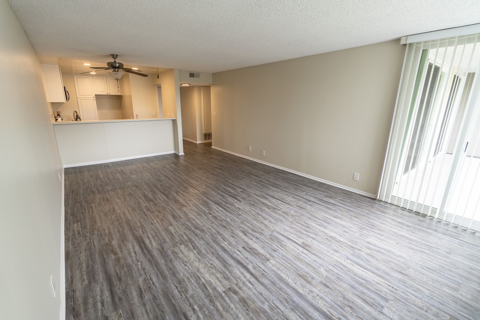Oxnard Apartment: 4200 S Harbor Blvd