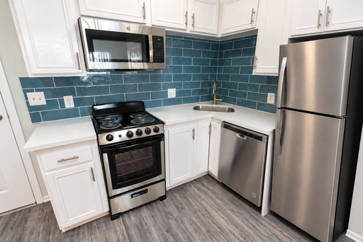1015 2nd Street - Gorgeous, fully renovated building located in Santa Monica – photo 1