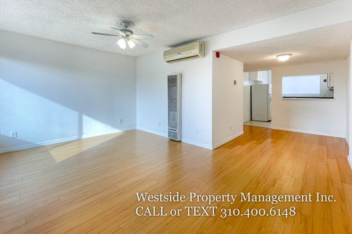 Prime Hollywood Location Upper 1BD/1BA – photo 1