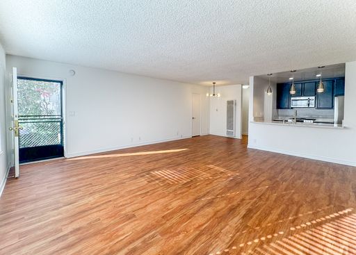Fantastic 1+1 Mar Vista Neighborhood – photo 1