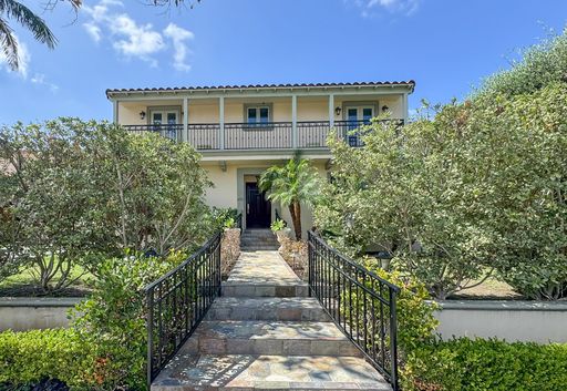 Elegant 4-Bedroom Home on South Rodeo Drive in Beverly Hills – photo 1