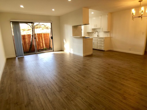 1 Bed + 1 Bath - Prime West LA - Private Yard – photo 1