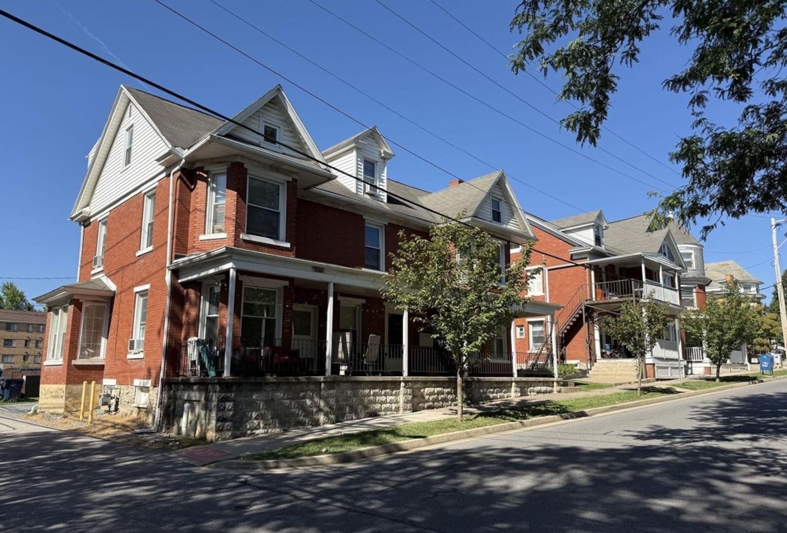 State College Apartment: 500 W. College