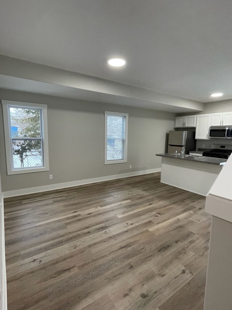 Muskegon Townhome: 2093 Dowd Street