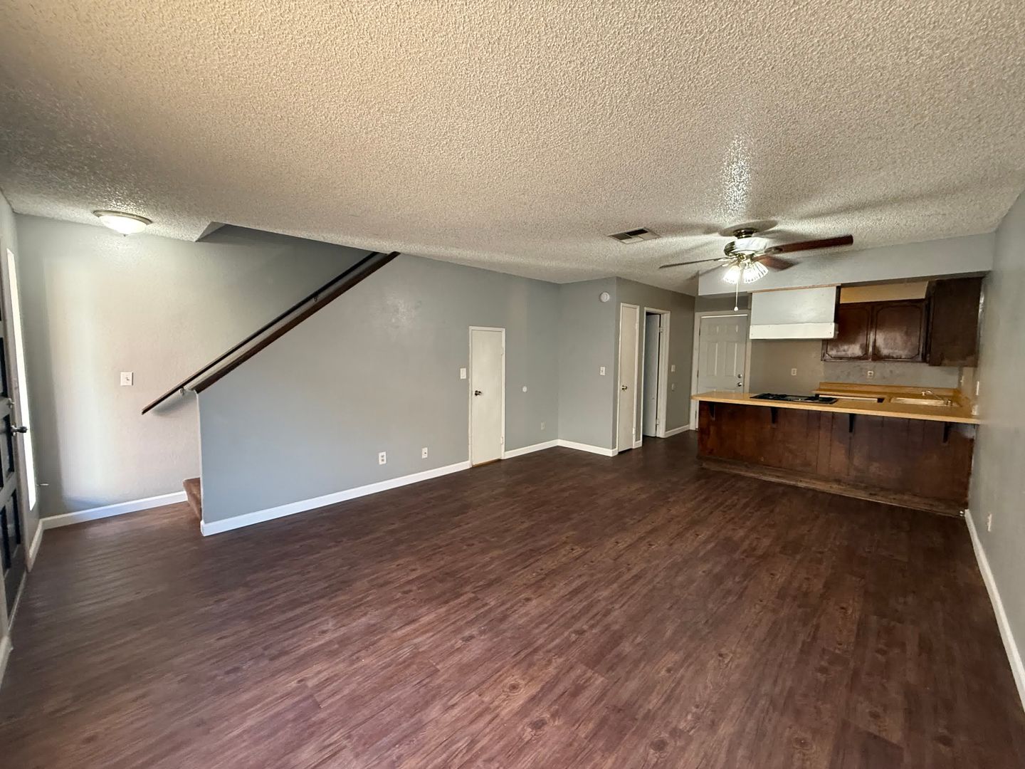 Taft Apartment: 203 West Ash Street