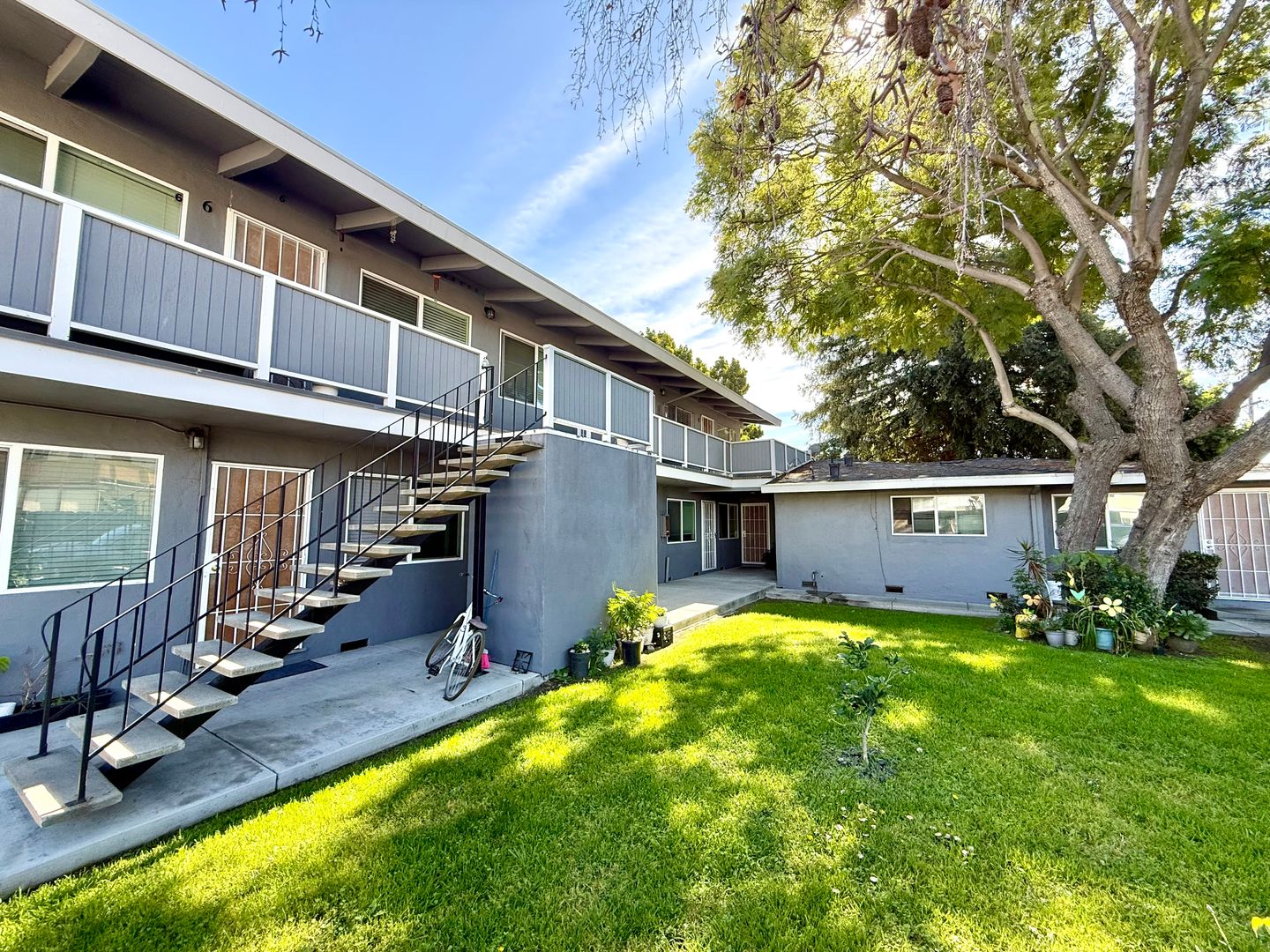 Sunnyvale Apartment: 527 E Taylor Ave