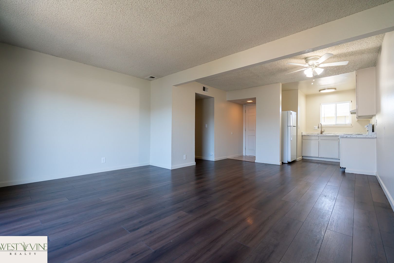 San Jose Apartment: 3680 - 3681 Cape Cod Ct