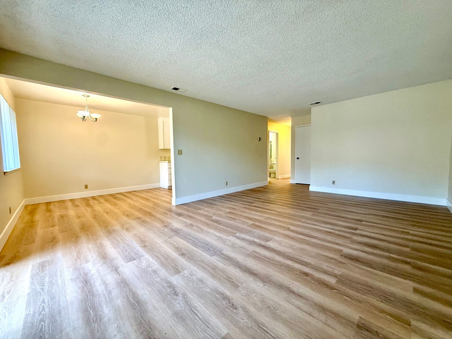 San Jose Apartment: 499 S Kiely Blvd