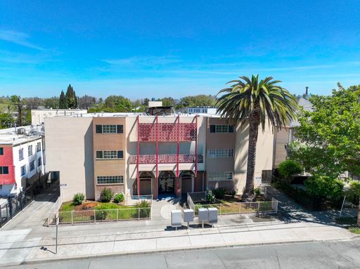 Studio Apartment Near SJSU w/ Jack & Jill Kitchen/Bath – photo 1