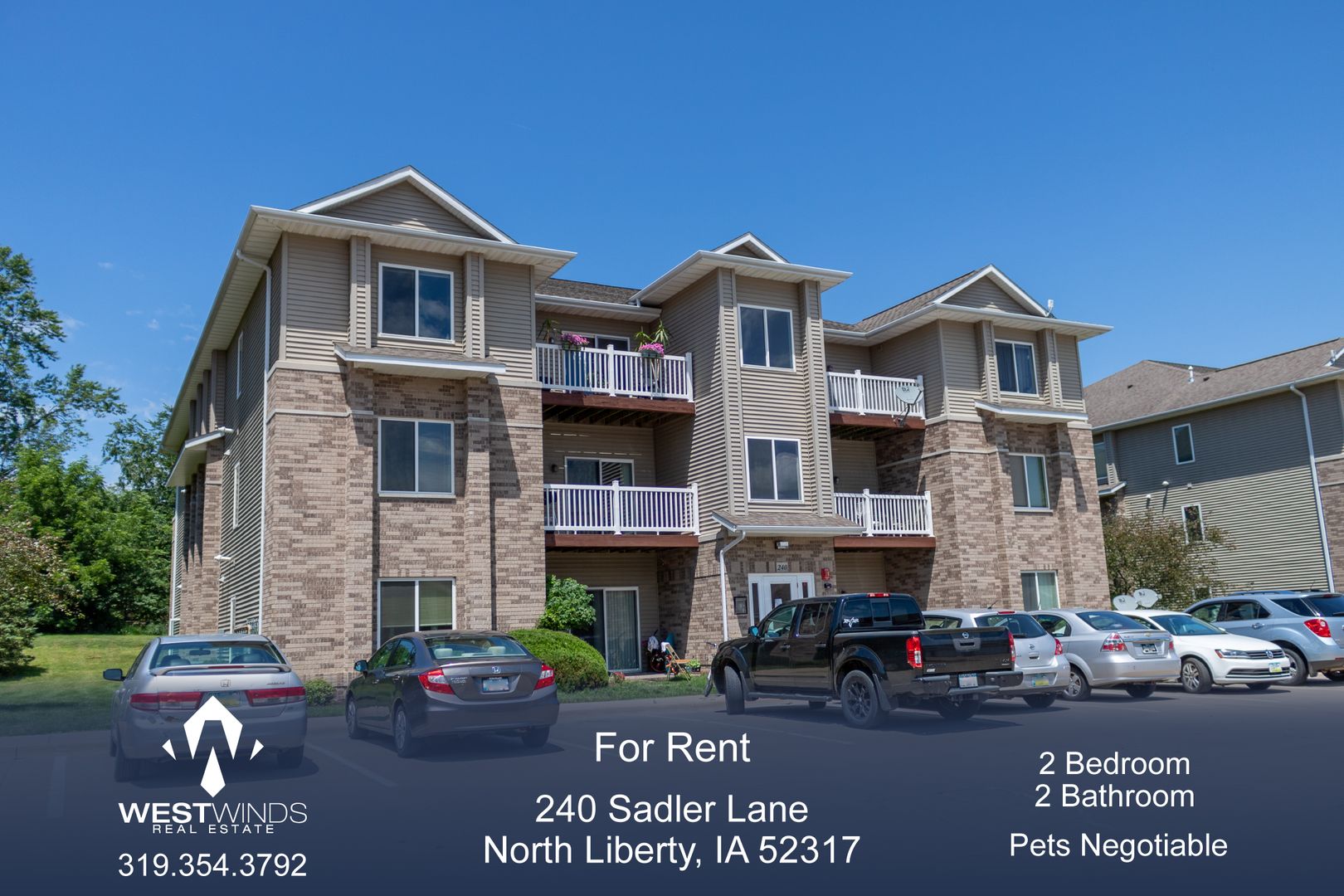 North Liberty Apartment: 240 Sadler Lane