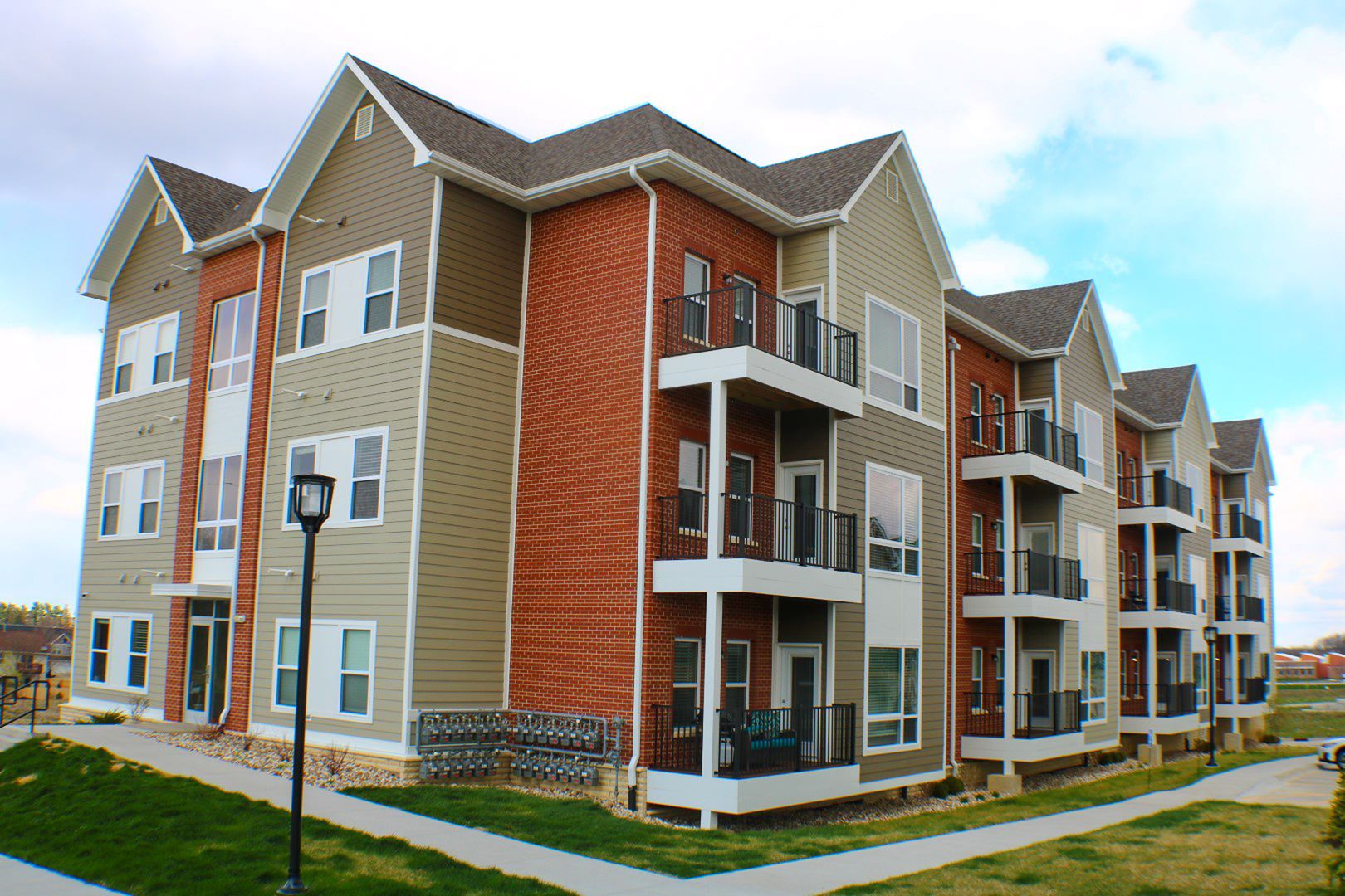 North Liberty Apartment: 1725 Caleb Court