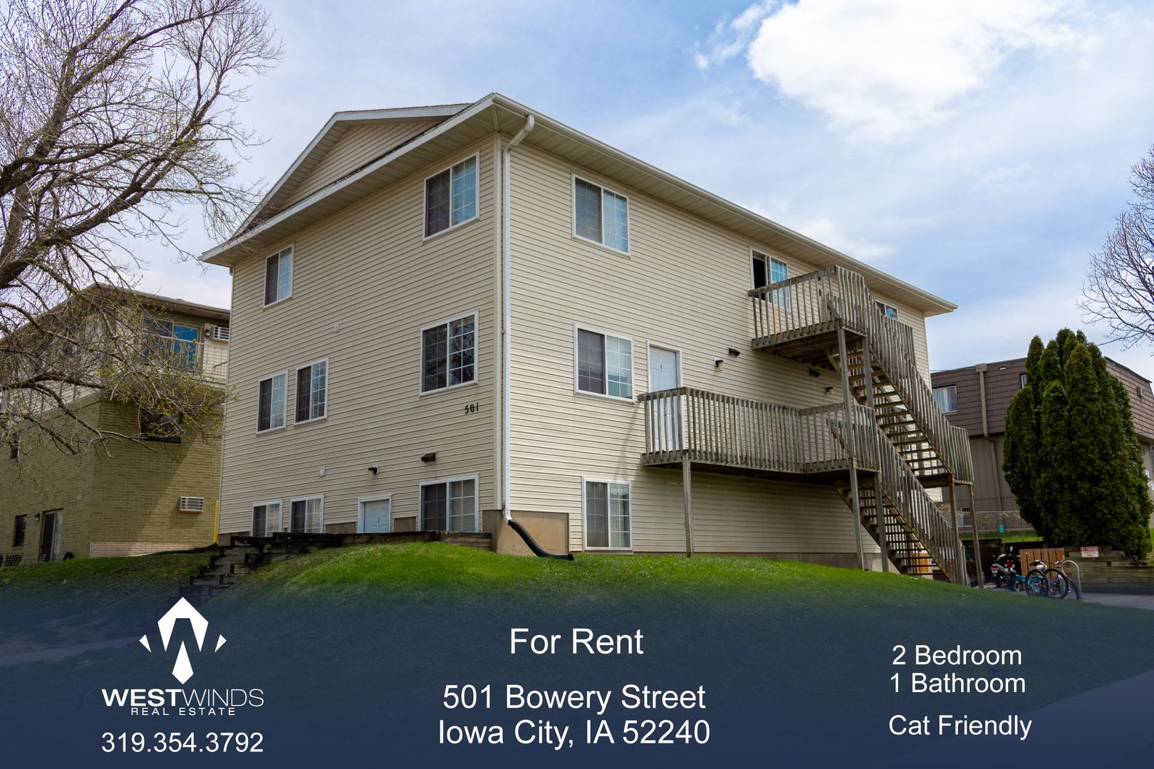 Iowa City Apartment: 501 Bowery Street