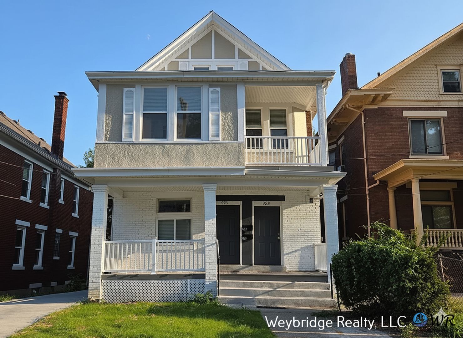 Cincinnati Apartment: 923 Rogers Place